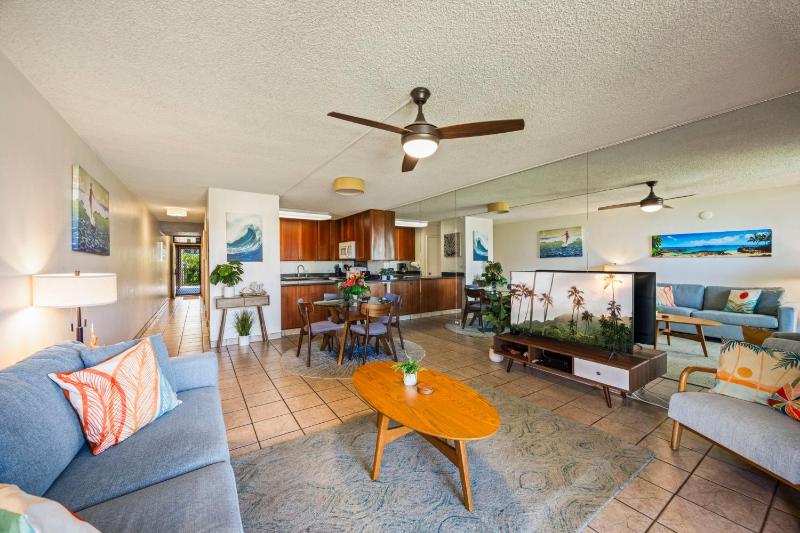 Charming Elegant Oceanview 1Bd 2Ba In Front Building - image 13