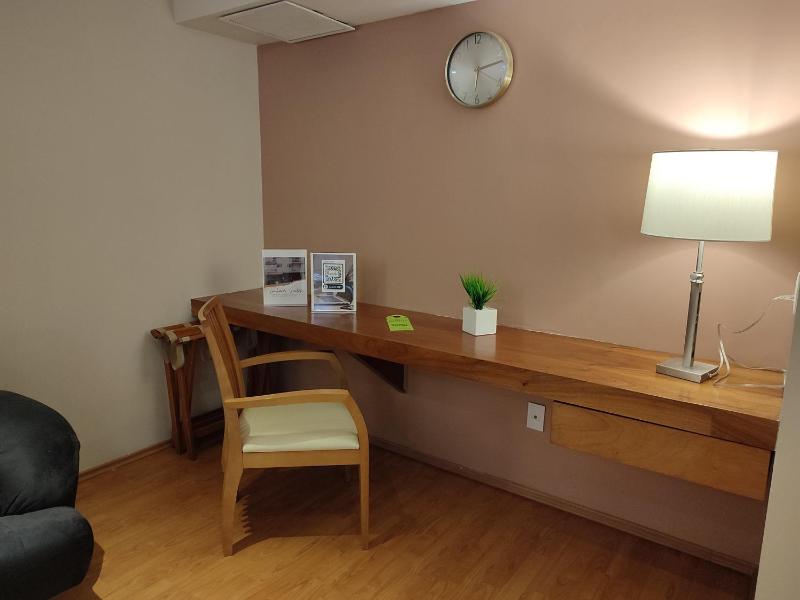 Lombardo Suites - image 11