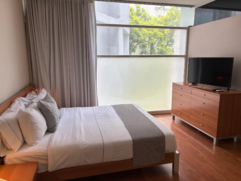 Lombardo Suites - image 16