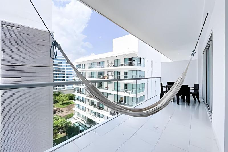 1 Bedroom and Morros terrace. Seaview - image 15
