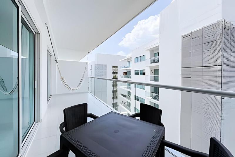 1 Bedroom and Morros terrace. Seaview - image 11