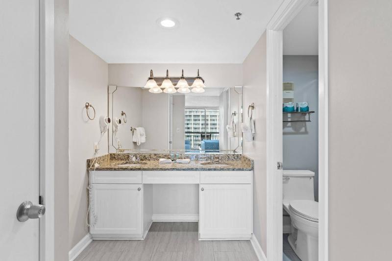 Oceanview 2BR/2BA Condo at Kingston Resort - image 16
