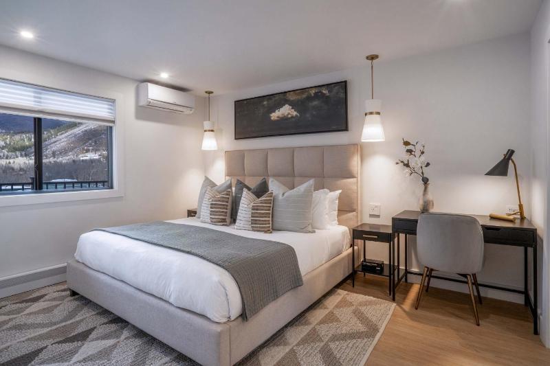 Brand New 2BR 2BA - AC Location Views! - image 42