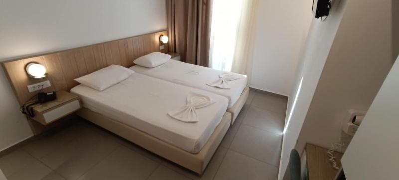 Budget Twin Room image 1
