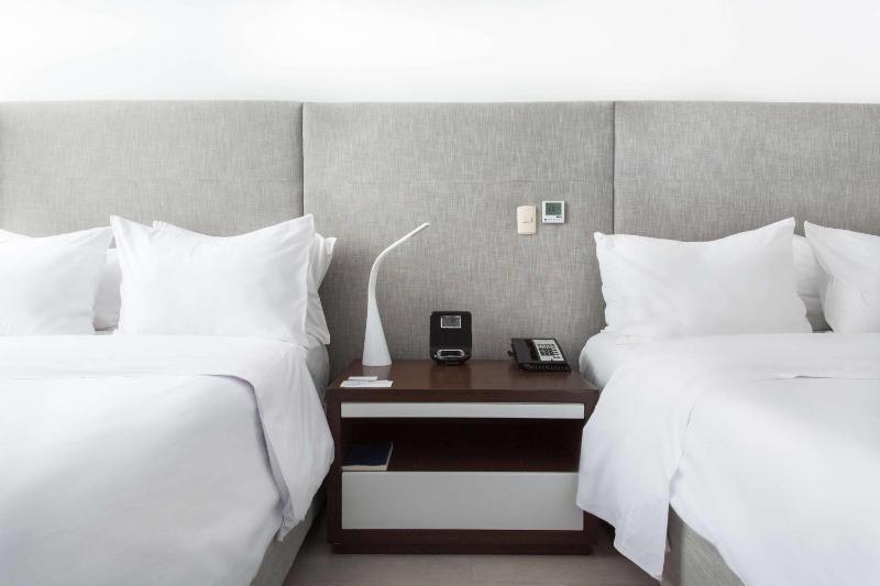 Radisson Hotel Decapolis Miraflores - image 13