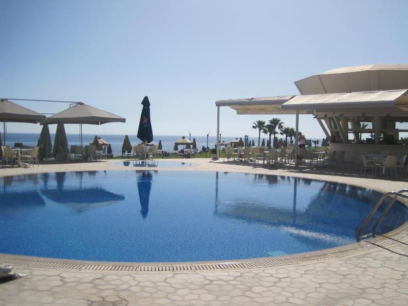 Polyxenia Isaak Luxury Villas and Apartments - image 13