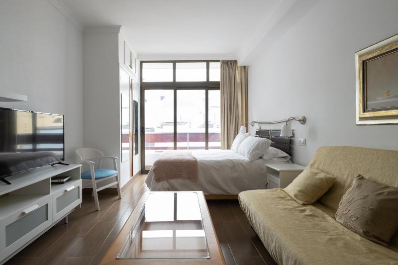 Hierro Beach Studio - image 15