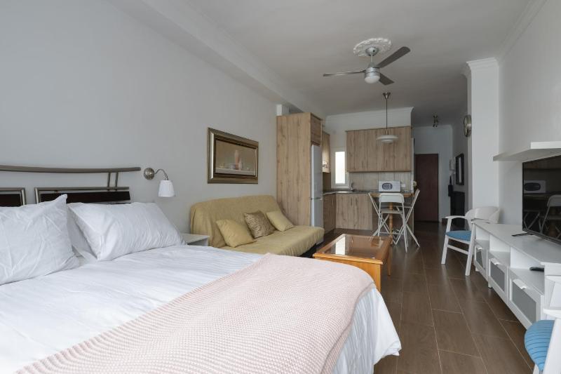 Hierro Beach Studio - image 18