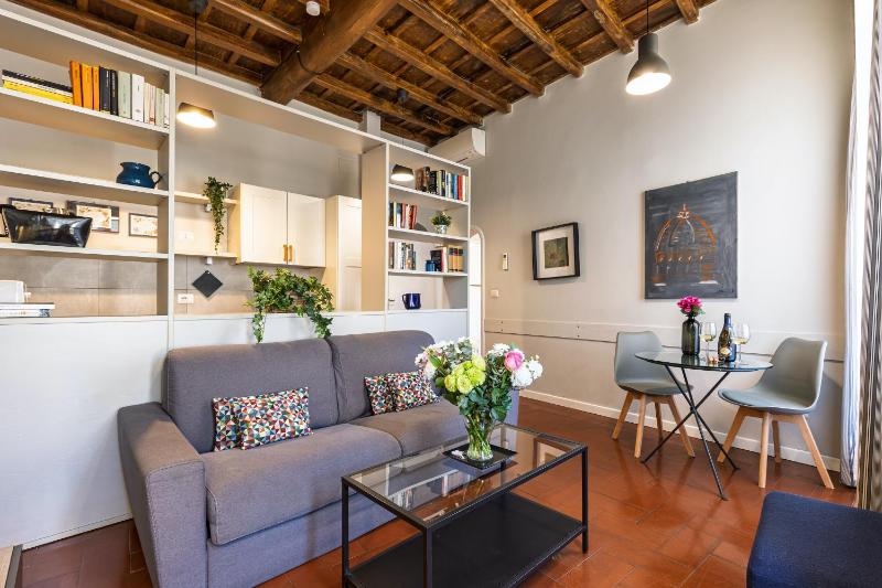 Superior Apartment int. 9 image 1