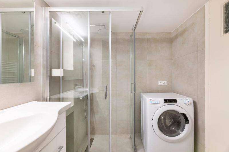 Three-Bedroom Apartment image 3