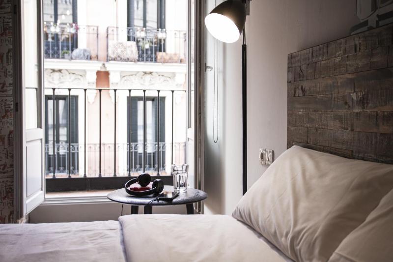 Room Chueca - image 11