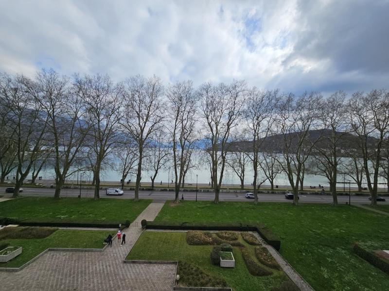 Annecy centre  Vue lac ascenseur 4 pers - image 4