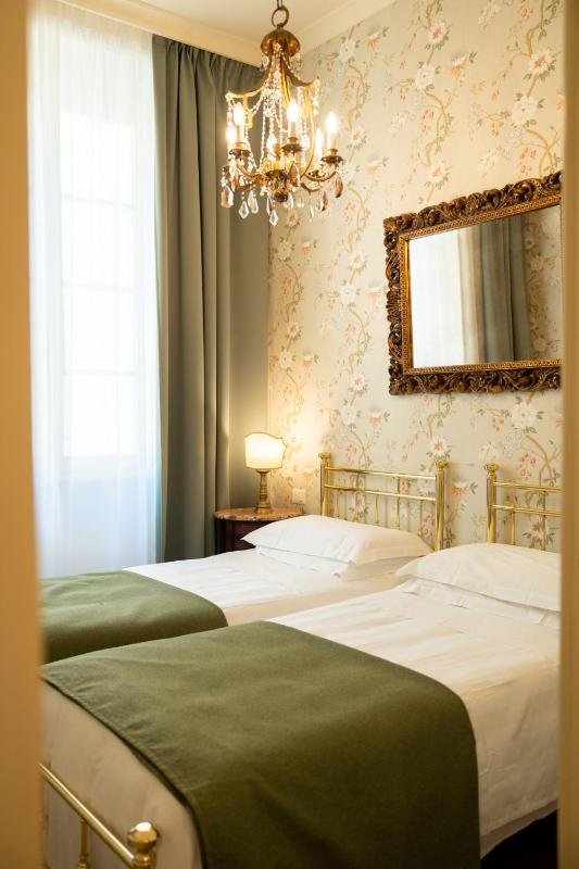 Two-Bedroom Suite (5 Adults) image 1