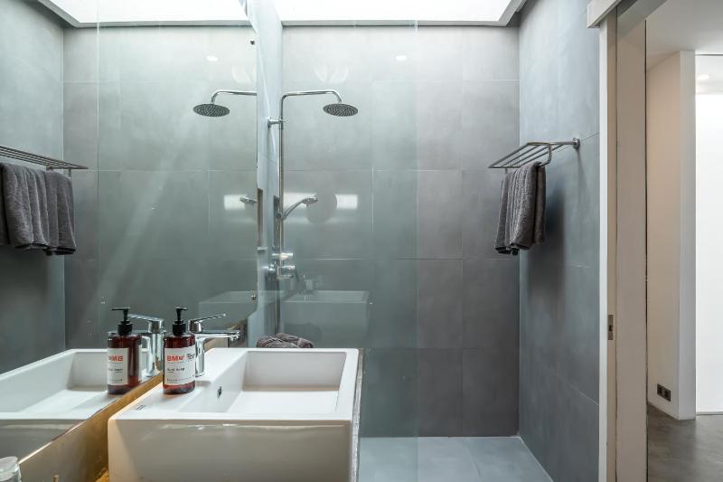 Loft Ludo 8 - Superb 1-bdr luxury loft in Great Location! - image 25