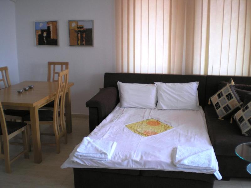 Etara 1 Apartment Complex - image 39