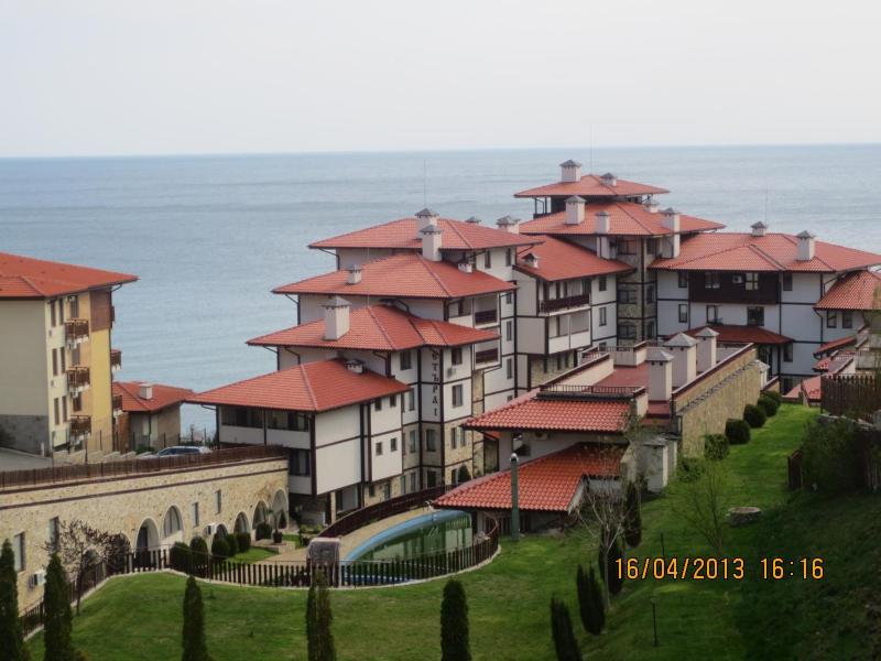 Etara 1 Apartment Complex - image 37