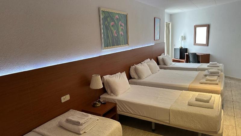 Quintuple Room image 4