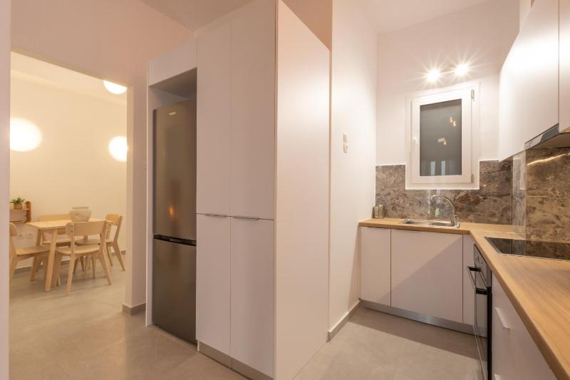 Fresh 2 bdrm Apt in Koukaki - image 4
