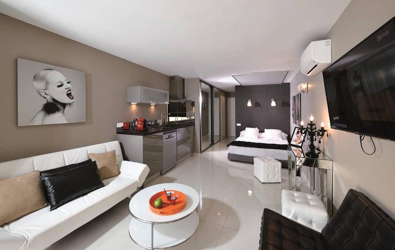 STUDIO KERYLOS Héliopolis K3 -By AGN - Luxe 2 personnes - image 1