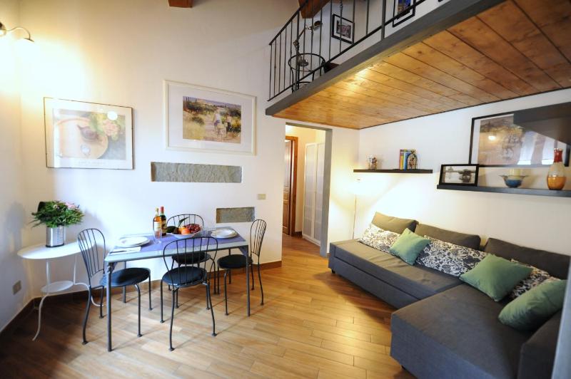 Apartment - Split Level image 3