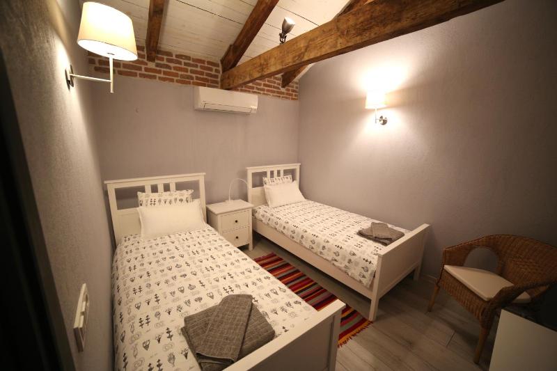 Deluxe Suite with Garden View image 4