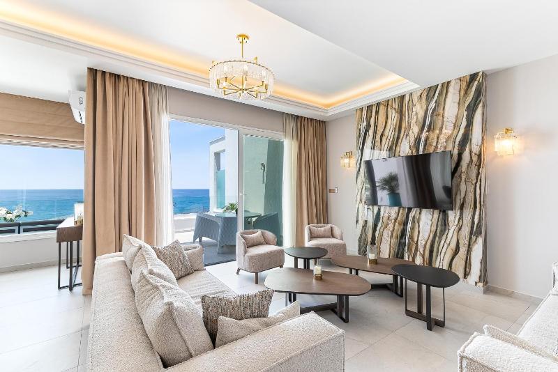 Olymp Luxury House - Ultra Luxury Beachfront Villa with Rooftop Lounge - image 1