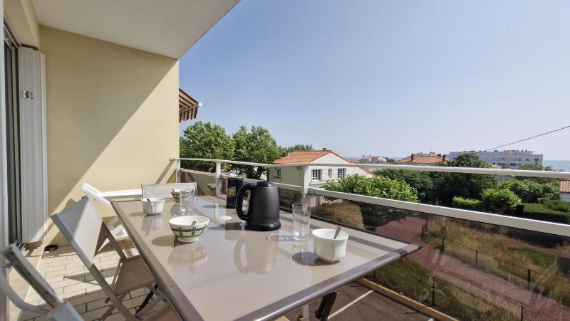 Royan - APPARTEMENT VUE MER - à SEULEMENT 300m PLAGE et COMMERCES - image 14