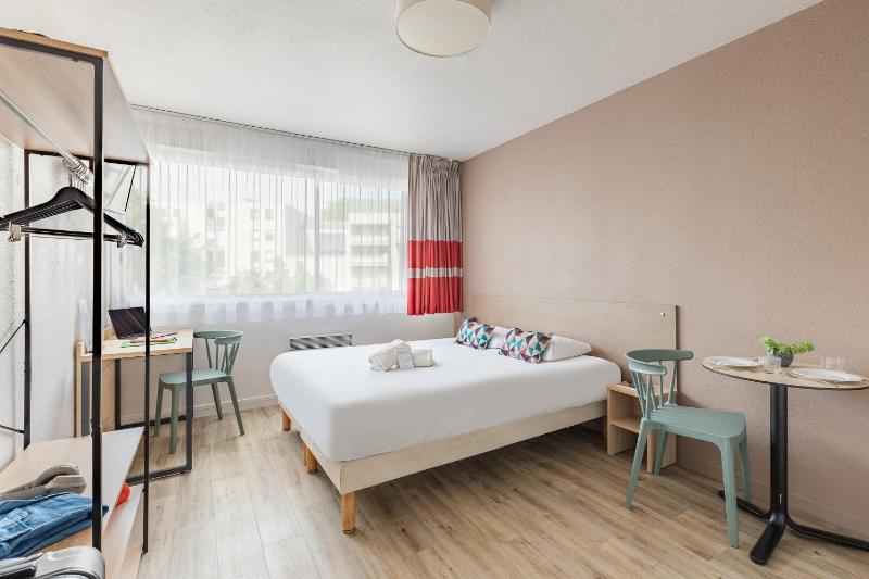 Double Studio image 3