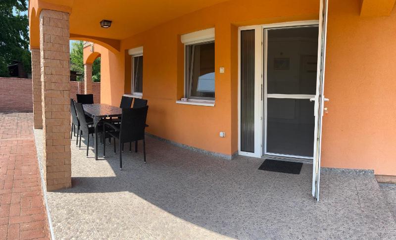 Two-Bedroom Apartment with Balcony and Terrace image 2