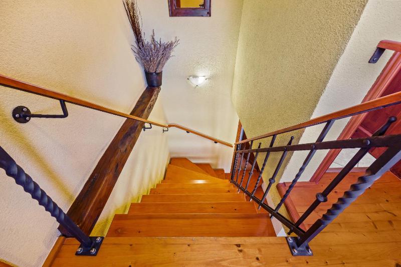 House Edera in Central Istria for 6 people with large garden and salt - water private pool - image 25