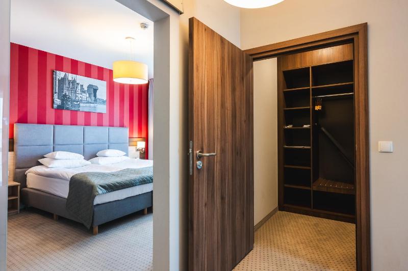 Apartment image 3