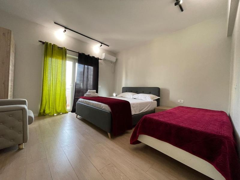 One-Bedroom Apartment image 1