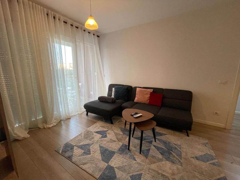 BonBon 1 - Quiet Central 1 Bedroom - image 9