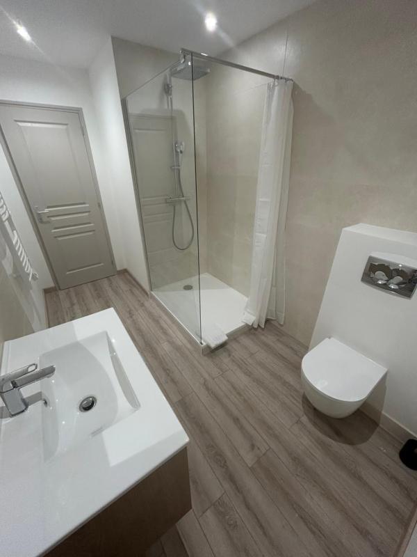 Superior Triple Room image 2