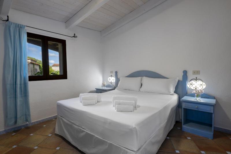 Double or Twin Room image 3