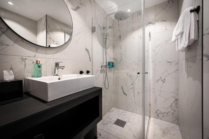 Standard Double Room image 1