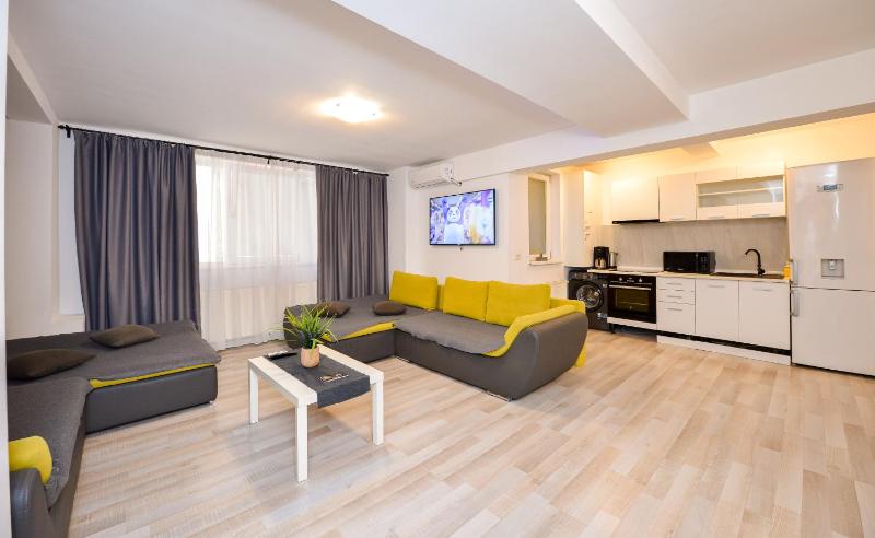 Superior Apartment image 3