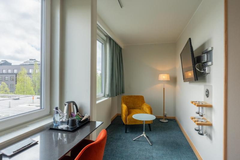 Classic Single Room image 3