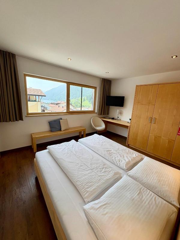Two-Bedroom Apartment with Balcony image 4