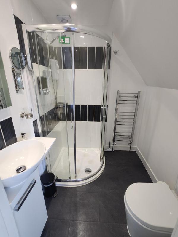 Double Room with Sea View image 2