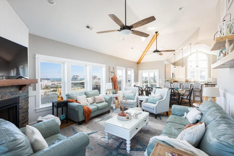 Ocean Views Steps To Beach 5bd Luxury Home - image 31