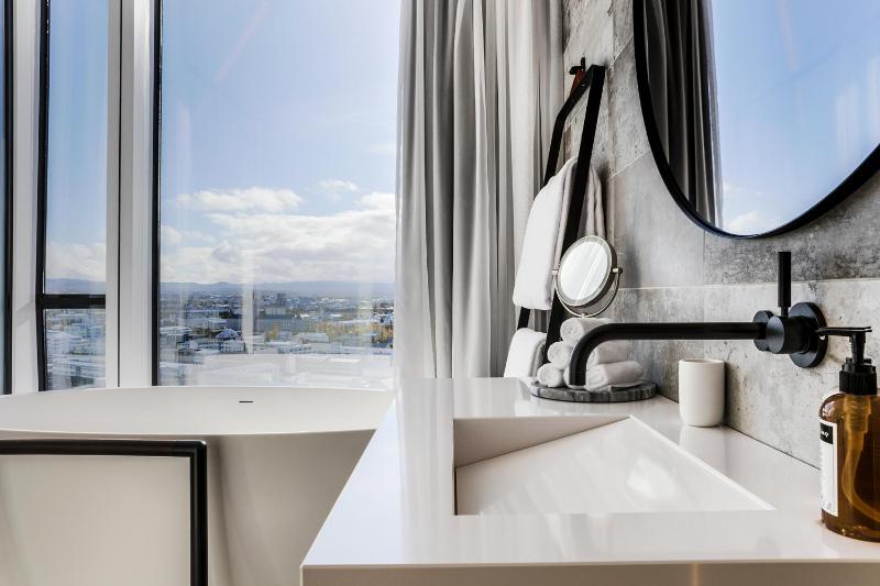 Tower Suites Reykjavík - image 16
