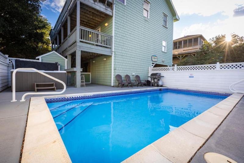 Private Pool Spa & Spacious Deck - image 22