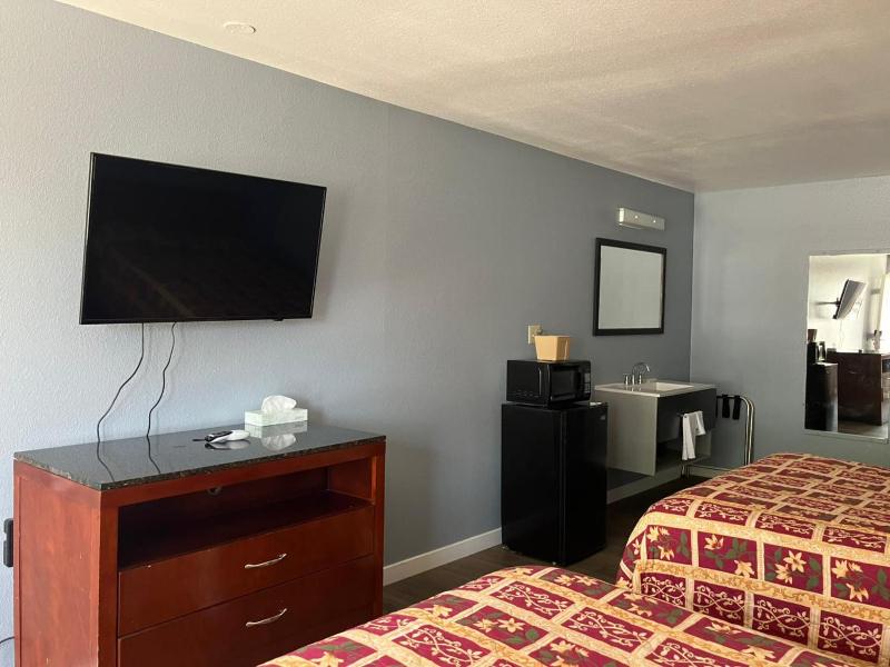 Double Room image 2