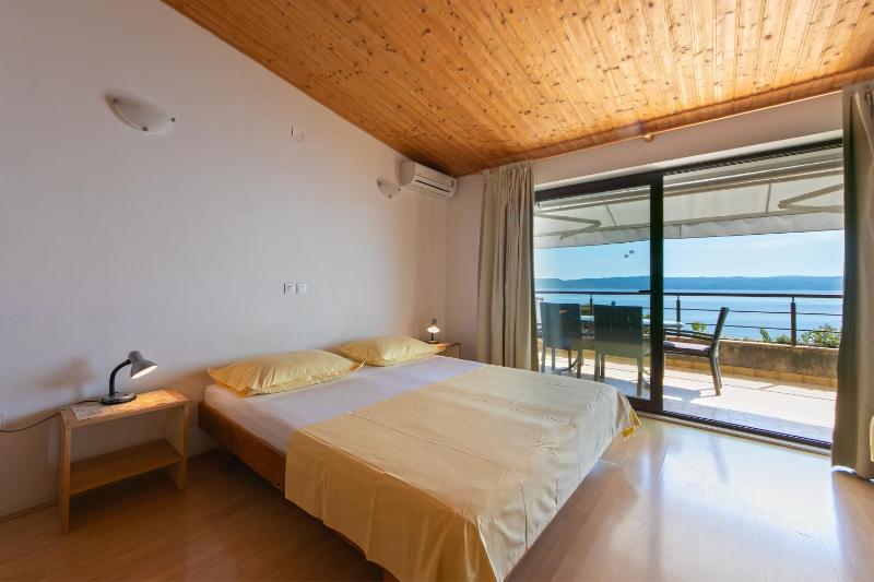 Apartmani Brela 1 - image 17