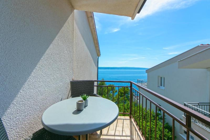Apartmani Brela 1 - image 47