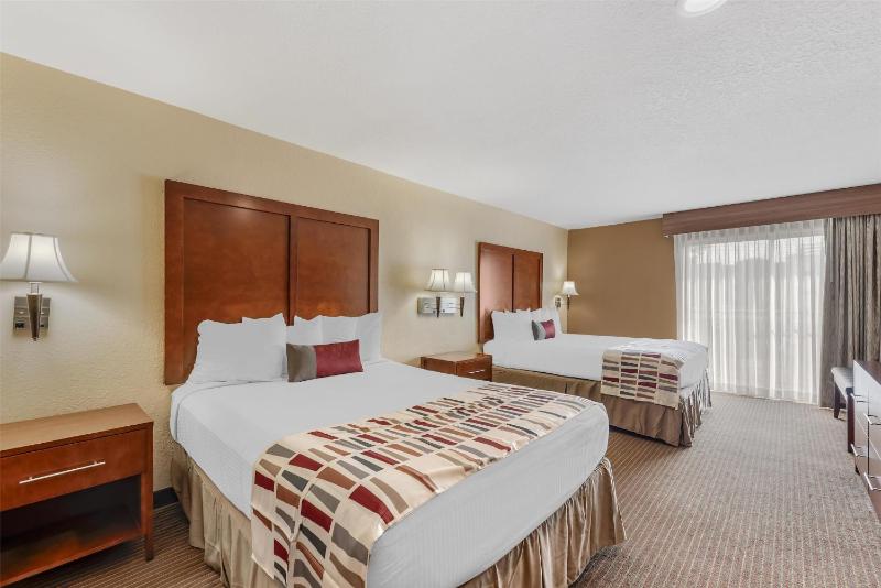 Best Western Alamo Suites - image 1