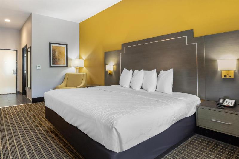 King Room image 1