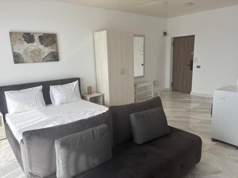 Studio 902 B2 ALMAR LUXURY RESIDENCE-Renting Apartments & Free Pool - image 4