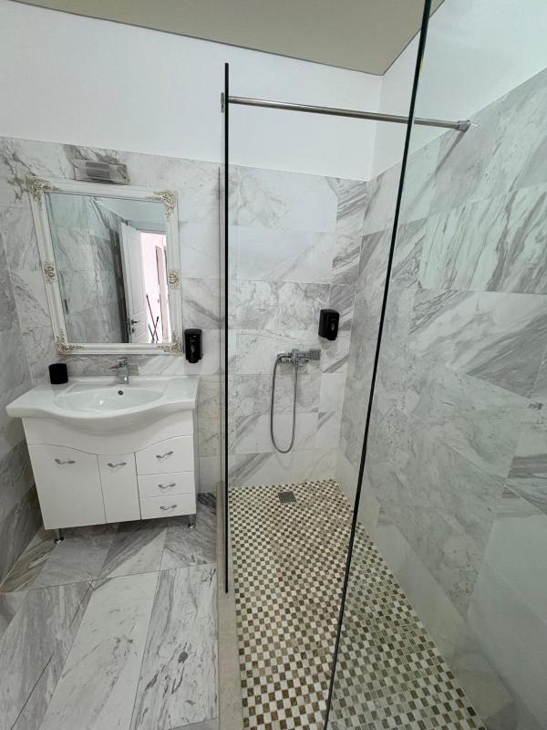 Studio 902 B2 ALMAR LUXURY RESIDENCE-Renting Apartments & Free Pool - image 11